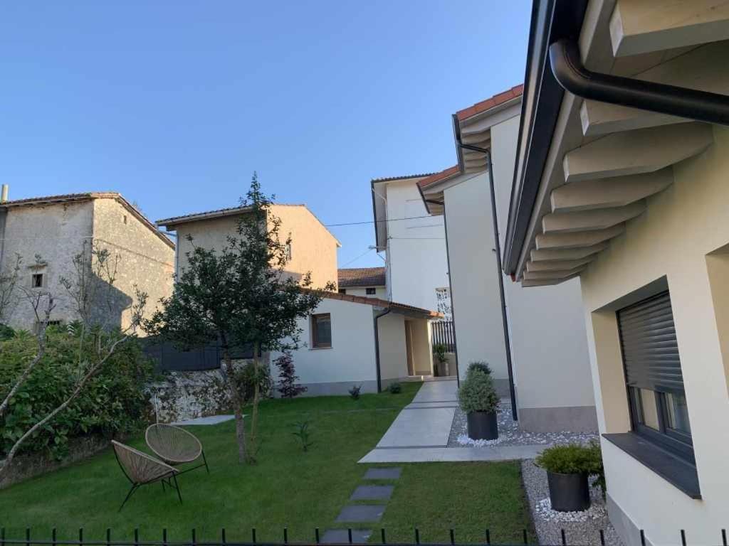 Adosadoduplex Marea Baja 1 Zona Playa Ideal Familias Parejas Y Amigos Llanes Buitenkant foto